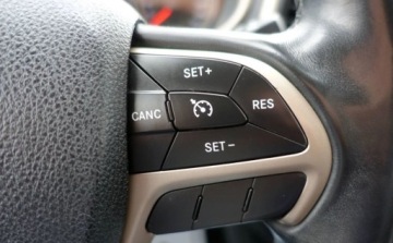 Jeep Cherokee V Terenowy 2.0 MJD 170KM 2014 Jeep Cherokee 2.0Mjet 170KM 4x4 4WD LIMITED Full opcja Zero korozji Niski, zdjęcie 26