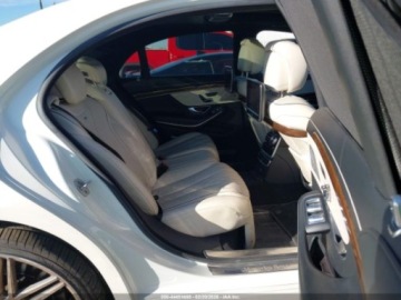 Mercedes Klasa S W222 2015 Mercedes-Benz Klasa S 600 v12 2015 6.0 Benzyna 523KM, zdjęcie 12