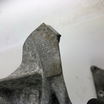 UCHYCENÍ MOTORU DRŽÁK JAGUAR XF XJ 2.7 TD