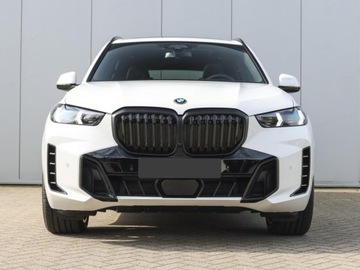 BMW X5 G05 SUV Facelifting 3.0 30d 298KM 2024 Od ręki - 3.0 (298KM) M Sport | Zawieszenie pneumatyczne + Harman Kardon, zdjęcie 1