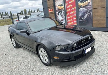 Ford Mustang VI 2014 Ford Mustang 3.7 V6 305 KM 2014r Warszawa 3.7 Benzyna 305KM, zdjęcie 1