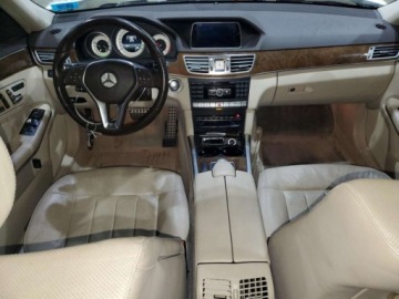Mercedes Klasa E W212 2015 Mercedes-Benz Klasa E 2015 r., 3,5L 350 4MATIC 3.5 Benzyna 302KM, zdjęcie 7