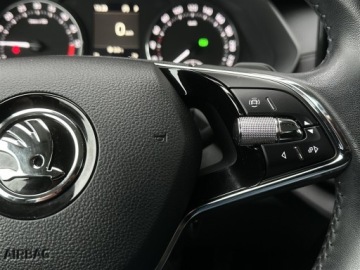 Skoda Octavia IV Kombi 2.0 TDI 150KM 2021 Skoda Octavia 2.0TDI 150KM Ambition DSG l Salon Po, zdjęcie 19