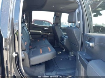  GMC Sierra 2021r., 1500 AT4, od ubezpieczalni 5.3 Benzyna 355KM, zdjęcie 9