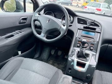 Peugeot 5008 I Minivan 1.6 HDi FAP 115KM 2013 Peugeot 5008 Style 1.6hdi 115KM 7-osob Sprawdz 1.6 Diesel 115KM, zdjęcie 2