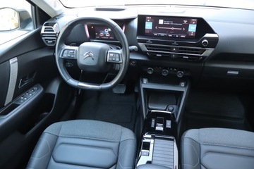 Citroen C4 III SUV 1.2 PureTech 130KM 2022 Citroen C4 1.2 PureTech, Salon Polska, zdjęcie 6