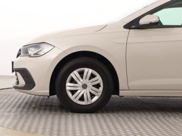 Volkswagen Polo VI Hatchback 5d Facelifting 1.0 TSI 95KM 2022 VW Polo 1.0 TSI, Salon Polska, 1. Właściciel, zdjęcie 14