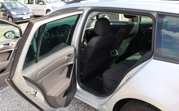 Volkswagen Golf VII Variant Facelifting 2.0 TDI 150KM 2019 Volkswagen Golf CLIMATRONIC , Grzane fotele, Aluminiowe Felgi, Czujniki PT, zdjęcie 9