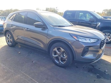 Ford Escape III 2025 Ford Escape St Line 2025 1.5 Benzyna 180KM, zdjęcie 4