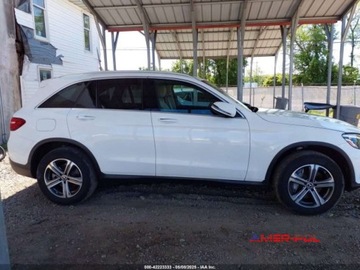 Mercedes GLC C253 2018 Mercedes-Benz GLC 2018 r., 2,0L 4 MATIC 2.0 Benzyna 241KM, zdjęcie 13