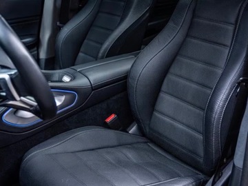 Mercedes GLS X167 SUV Facelifting 3.0 450d 367KM 2025 MERCEDES-BENZ GLS 450 d 4-MATIC AMG Line 3.0 (367KM) 2025, zdjęcie 4