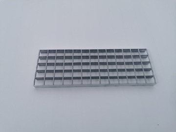 stopnie metalowe wema oo 500x175 trepy na schody