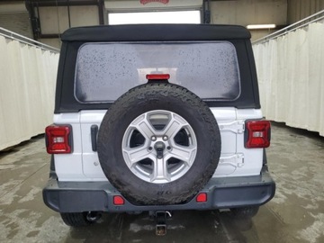 Jeep Wrangler III Unlimited Facelifting 3.6 V6 286KM 2018 Jeep Wrangler UNLIMITED SPORT, V6, od ubezpieczyciela 3.6 Benzyna 285KM, zdjęcie 5