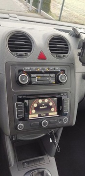 Volkswagen Caddy III Kombi Facelifting 1.6 TDI 102KM 2012 Volkswagen Caddy 1.6 tdi ,maxi ,bezwypadek ,bogata wersja ,duzo nowych cze, zdjęcie 14