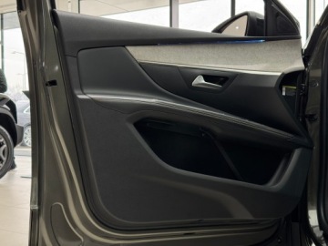 Peugeot 5008 II Crossover Facelifting 2.0 BlueHDi 177KM 2020 Peugeot 5008 GT / 7 osobowy / Hak / Masaż / Panora, zdjęcie 11