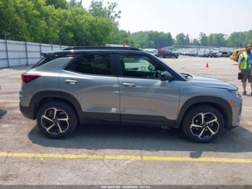 Chevrolet TrailBlazer II 2023 Chevrolet Trailblazer 2023r., 4x4, 1.3L 1.3 Benzyna 155KM, zdjęcie 4