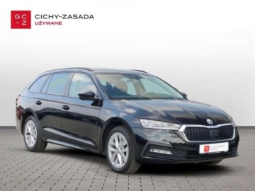 Skoda Octavia IV Liftback 1.5 TSI EVO 150KM 2022 Skoda Octavia 1.5 Benzyna 150KM, zdjęcie 2