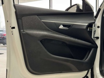 Peugeot 3008 II Crossover 1.2 PureTech 130KM 2017 Peugeot 3008 Active Kamera cofania Nawigacja CarPlayAndroid Auto, zdjęcie 10