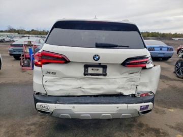 BMW X5 G05 2022 BMW X5 xDrive40i 2022 3.0 Benzyna 335KM, zdjęcie 2
