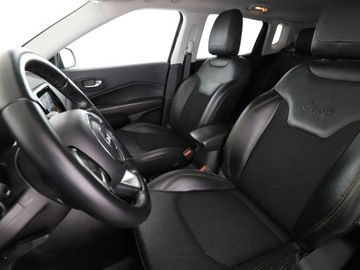 Jeep Compass II SUV 2.0 MJD 140KM 2017 Jeep Compass automat 4x4 navi kamera półskóra, zdjęcie 12