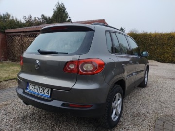 Volkswagen Tiguan I SUV 2.0 TSI 170KM 2009 Volkswagen Tiguan 2.0 TSI 4x4, zdjęcie 2