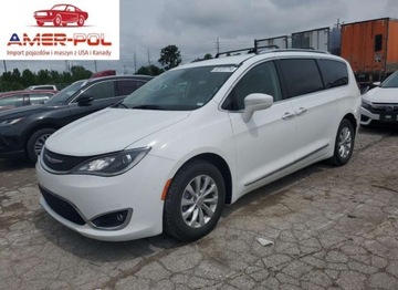 Chrysler Pacifica II 2018 Chrysler Pacifica Touring L 2018 3.6l 3.6 Benzyna 287KM