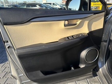 Lexus NX I SUV Facelifting 300h 197KM 2018 Lexus NX 300h Comfort AWD I (2014-2021) NX300h Com, zdjęcie 22