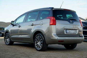 Peugeot 5008 I Minivan Facelifting 2.0 HDi 163KM 2015 Peugeot 5008 FELINE kamera SKÓRA nawi PANORAMA, zdjęcie 5
