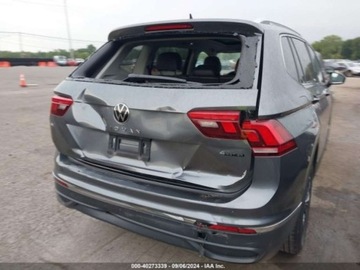 Volkswagen Tiguan II 2022 Volkswagen Tiguan 2022 Volkswagen Tiguan 2.0T SE 4MOTION 2.0 Benzyna 184KM, zdjęcie 14