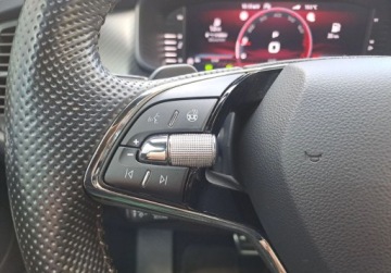 Skoda Kodiaq I SUV Facelifting 1.5 TSI 150KM 2022 Skoda Kodiaq Sportline Park Asist Rolety 230V 1.5TSI 150KM DSG Salon PL ASO, zdjęcie 18