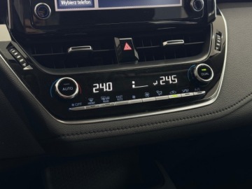 Toyota Corolla XII Sedan 1.5 VVT-i 125KM 2022 Toyota Corolla Comfort / Kamera cofania / CarPlay/, zdjęcie 22