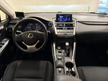 Lexus NX I SUV 300h 197KM 2014 Lexus NX 300h Elite AWD I (2014-2021) Lexus NX 300, zdjęcie 2