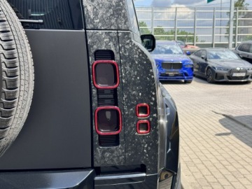Land Rover Defender IV (L663) 2025 Land Rover Defender 110 5.0 V8 Urban + QuickSilver, zdjęcie 16