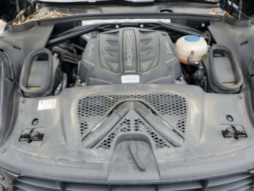 Porsche Macan SUV 3.6 V6 400KM 2015 Porsche Macan 2015 Porsche Macan TURBO 3.6 Benzyna 400KM, zdjęcie 12