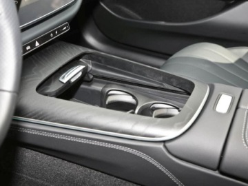 Mercedes Klasa E W214 Sedan 2.0 220d 197KM 2025 E Klasa 220 d 4-Matic AMG 2.0 (197KM) 2025, zdjęcie 16