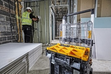 Водонепроницаемый органайзер DeWALT TSTAK DWST82968-1