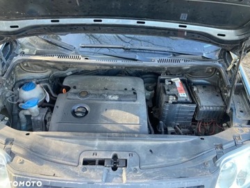 Volkswagen Caddy III Furgon 1.4 i 16V 75KM 2005 Volkswagen Caddy 7 miejsc 1.4 Benzyna 75KM, zdjęcie 11