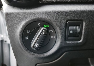 Skoda Fabia IV 1.0 MPI 80KM 2024 Skoda Fabia Selection Pakiet Comfort Plus, Tempomat, LED, Rozpoznawanie z, zdjęcie 19