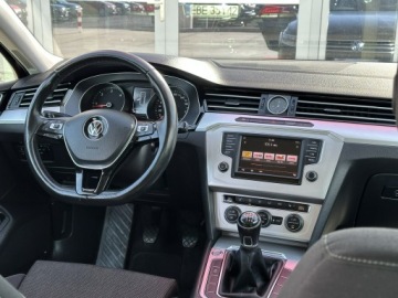 Volkswagen Passat B8 Variant 2.0 TDI BlueMotion SCR 150KM 2016 Volkswagen Passat Variant 8xAlu, Asystent, Navi, zdjęcie 9
