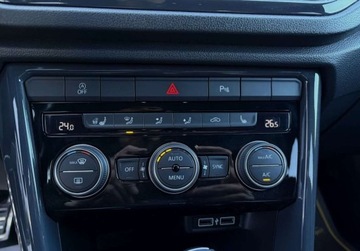 Volkswagen T-Roc I SUV 2.0 TSI 190KM 2018 Volkswagen T-Roc 2.0 TSI 190 KM 4x4 VIRTUAL FULL LED SPORT DSG, zdjęcie 31