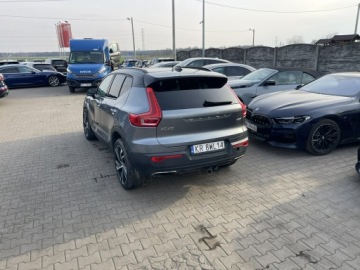 Volvo XC40 Crossover 2.0 T5 247KM 2019 Volvo XC 40 R design T5 AWD HAK Skóra Panorama, zdjęcie 2
