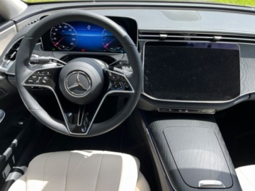 Mercedes Klasa E W214 Kombi 2.0 220d 197KM 2025 E Klasa 220 d Avantgarde Estate 2.0 (197KM) 2025, zdjęcie 5