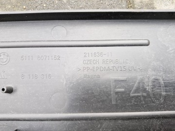 BMW 1 F40 PODLOŽKA TABULKY PŘEDNÍ ORIGINÁLNÍ