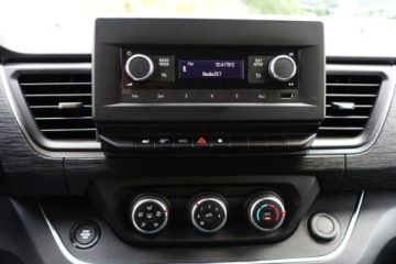 Renault Trafic III Combi 2.0 dCi  150KM 2024 Renault Trafic Bezwypadek SalonPL 9os Full LED Czuj. park. Tempomat, zdjęcie 21