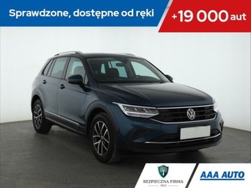 Volkswagen Tiguan II SUV 1.5 TSI EVO 150KM 2020 VW Tiguan 1.5 TSI, Salon Polska, DSG, Navi, Klima
