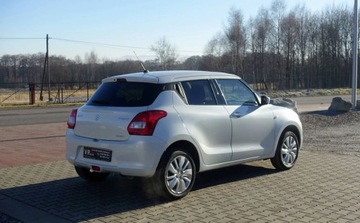 Suzuki Swift VI 2019 Suzuki Swift 1.2 90KM AllGrip 4x4 Biala perla Bezwypadkowy Niski przebieg, zdjęcie 6