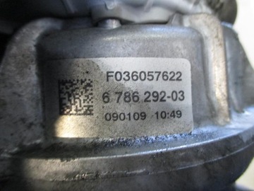BMW F01 F02 740 ULOŽENÍ MOTORU PRAVÁ 6786292