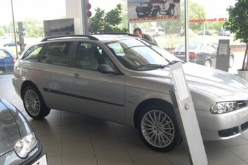 LIŠTA OSOBNÍ STRÁŽCE BOČNÍ DVEŘE ALFA ROMEO 156 SPORTWAG