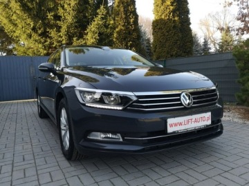 Volkswagen Passat B8 Variant 2.0 TDI BlueMotion SCR 150KM 2018 Volkswagen Passat 2.0 TDI 150KM Klimtron Navi, zdjęcie 2