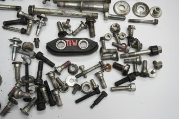 KTM 125 DUKE 17-23 БОЛТЫ ВИНТЫ